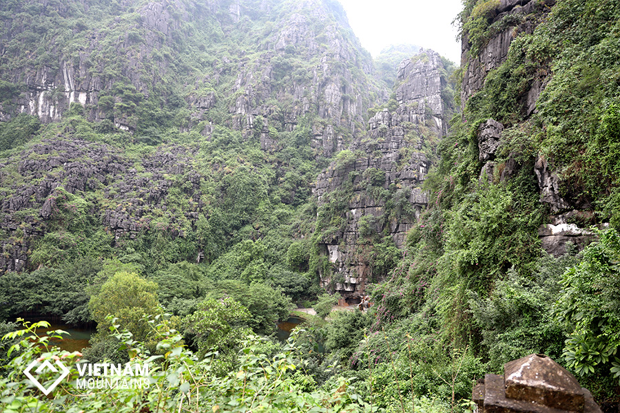 Mua Caves - The glamorous 'queen' of Trang An, Ninh Binh - All Tips Guide (2021)