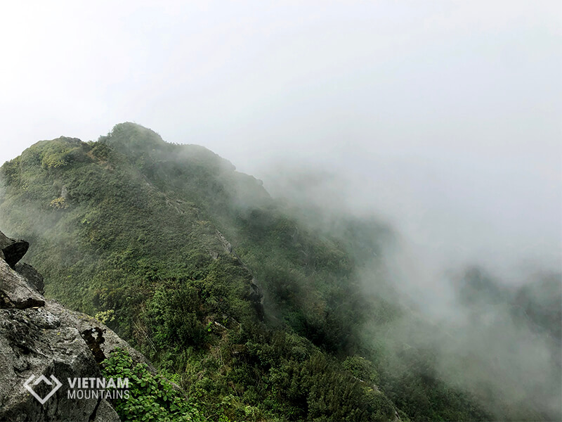 The cable car system in Fansipan mountain