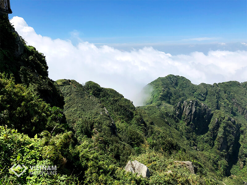 The cable car system in Fansipan mountain