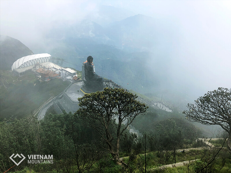 The cable car system in Fansipan mountain