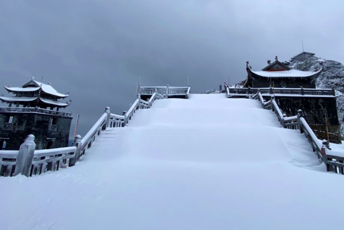 Move over White Christmas, welcome White Tet in Fansipan Sapa Move over White Christmas, welcome White Tet in Fansipan Sapa