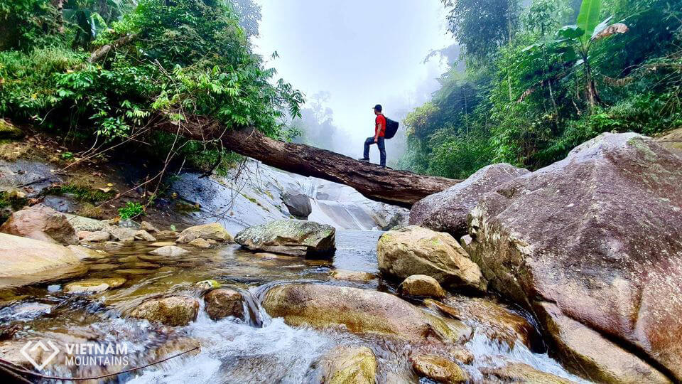 Amazing streams in Po Ma Lung mountain